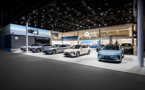 蔚来携2024款全系车型和全栈技术亮相北京车展