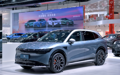 智能驾驶迎来先觉者，极氪端到端Plus架构广州车展创新首发